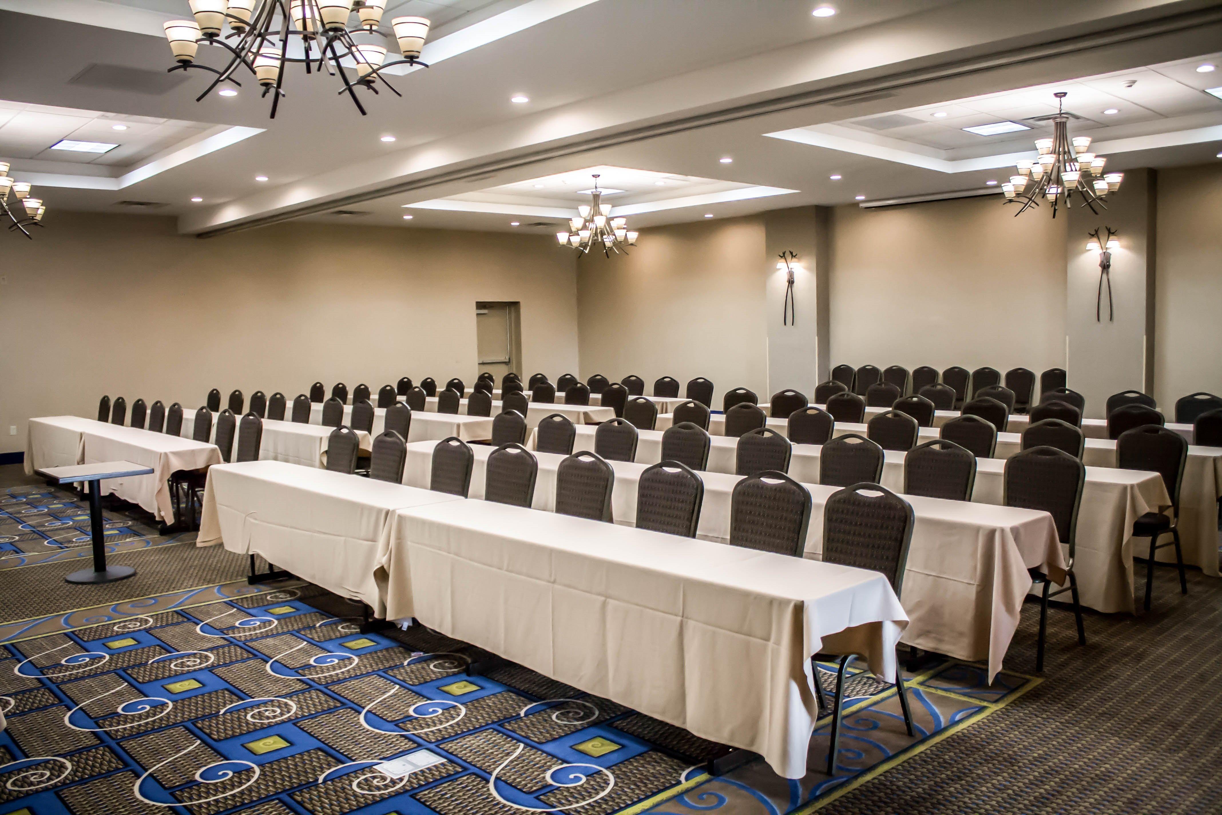 Holiday Inn Express & Suites - Albany Airport - Wolf Road By Ihg Zewnętrze zdjęcie