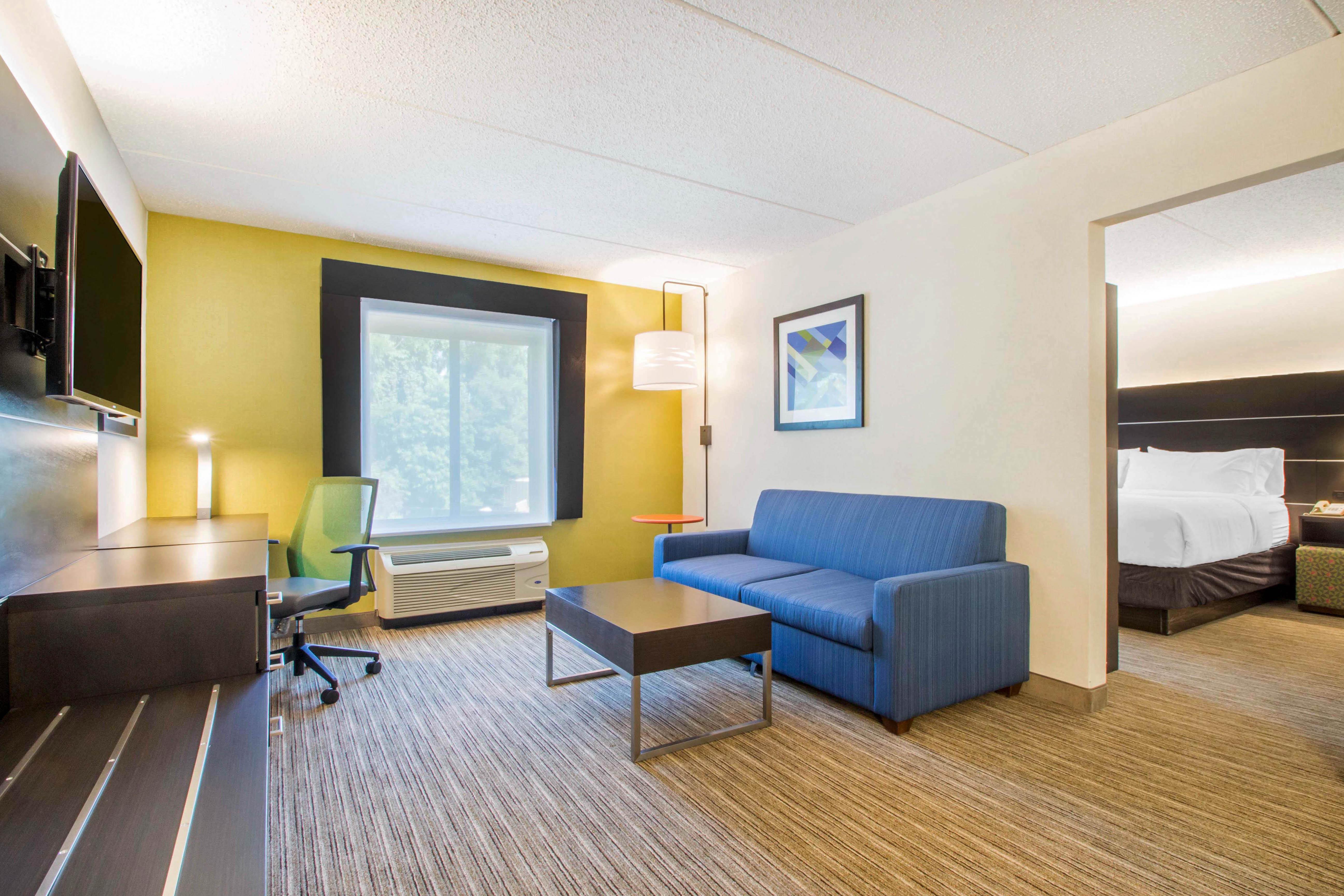 Holiday Inn Express & Suites - Albany Airport - Wolf Road By Ihg Zewnętrze zdjęcie