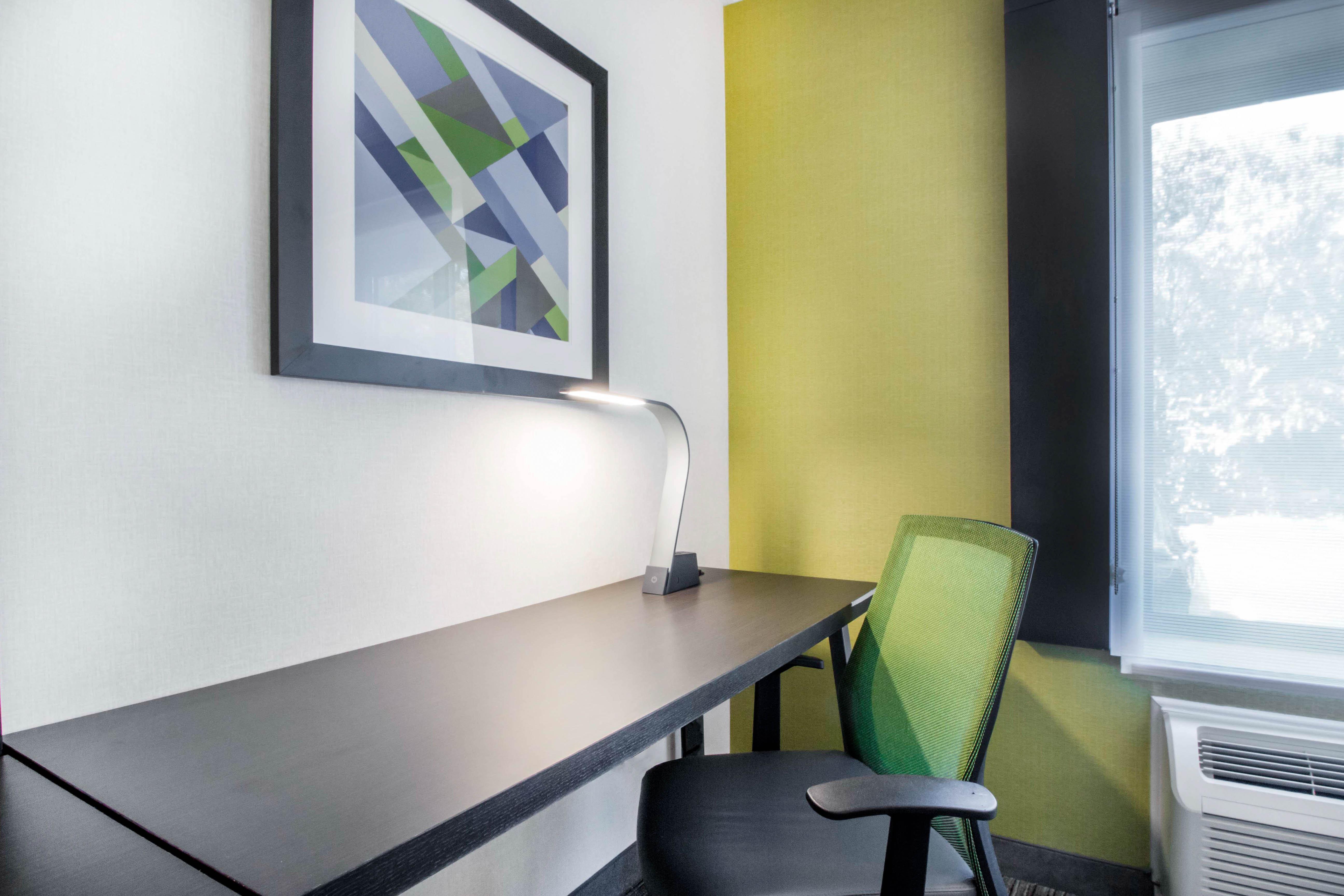 Holiday Inn Express & Suites - Albany Airport - Wolf Road By Ihg Zewnętrze zdjęcie