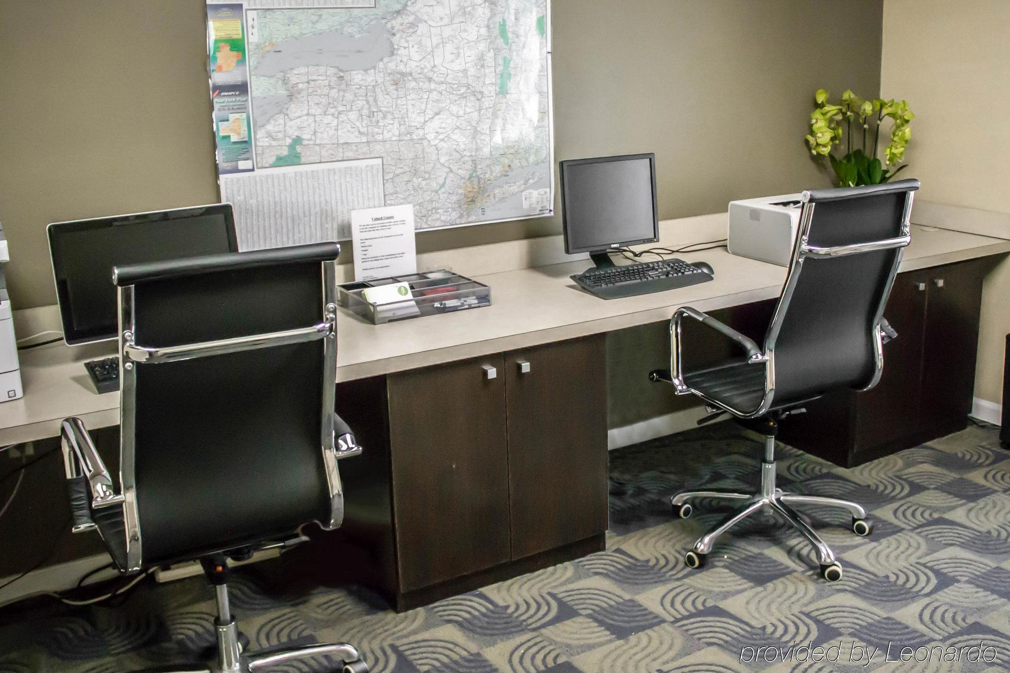 Holiday Inn Express & Suites - Albany Airport - Wolf Road By Ihg Zewnętrze zdjęcie