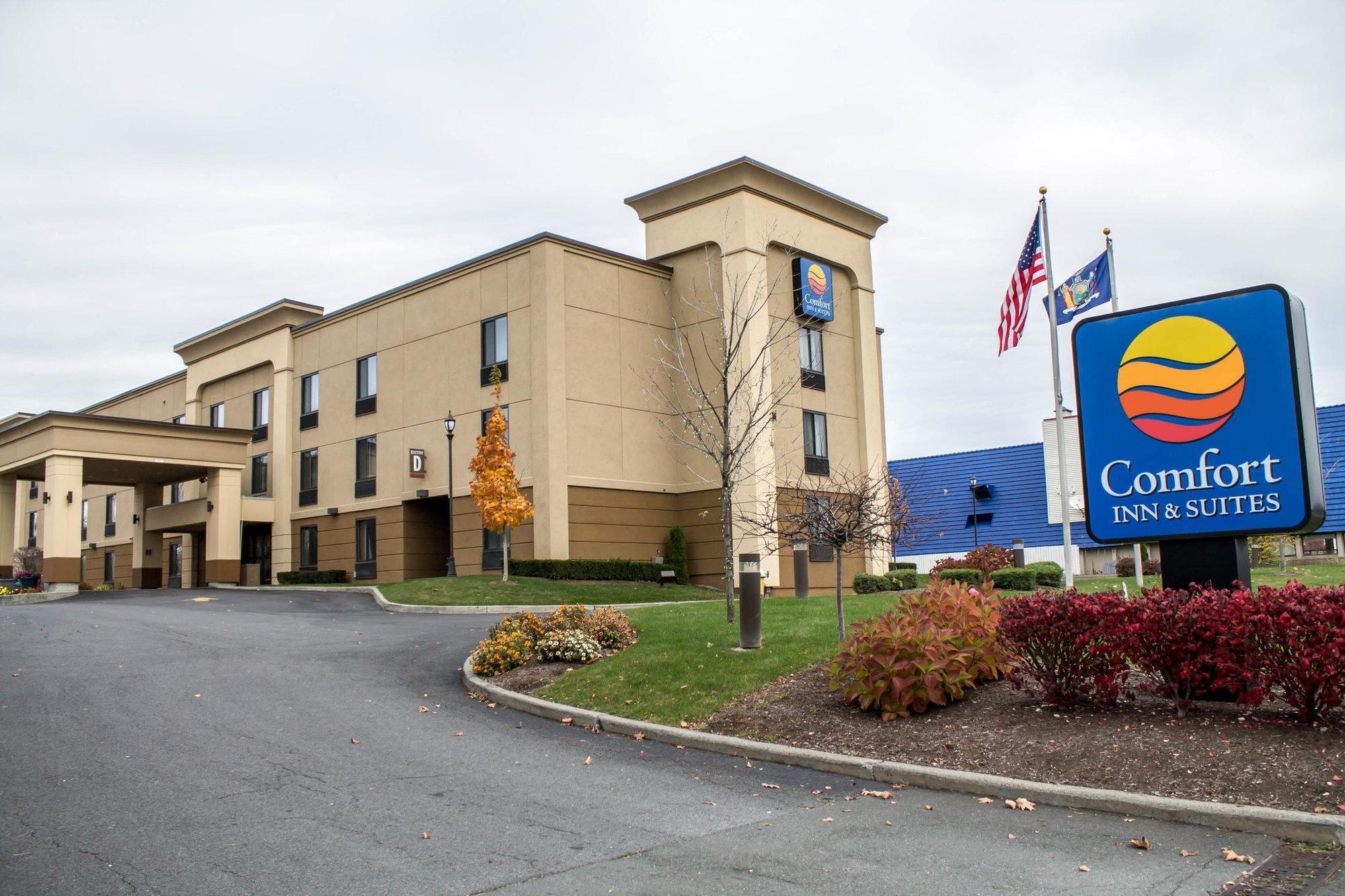 Holiday Inn Express & Suites - Albany Airport - Wolf Road By Ihg Zewnętrze zdjęcie